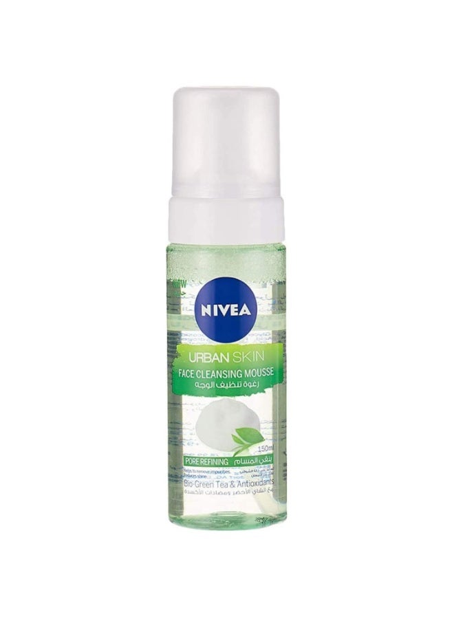 Nivea Detox Face Wash Foam Oily and Combination Skin, Facial Cleanser with Green Tea and Antioxidants, Pore Refiner 150ml, - Image 1